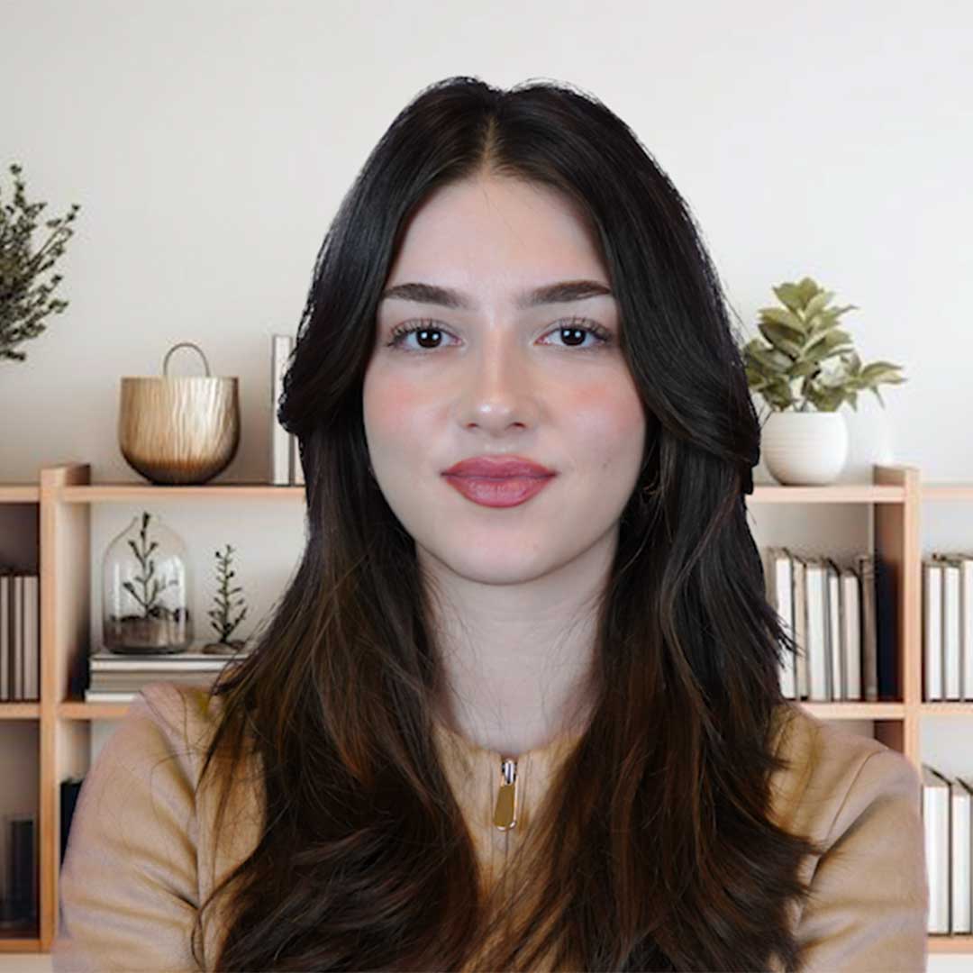 Betül Y.