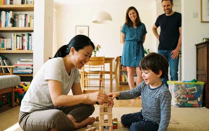 How to Introduce a New Nanny to Your Child Successfully